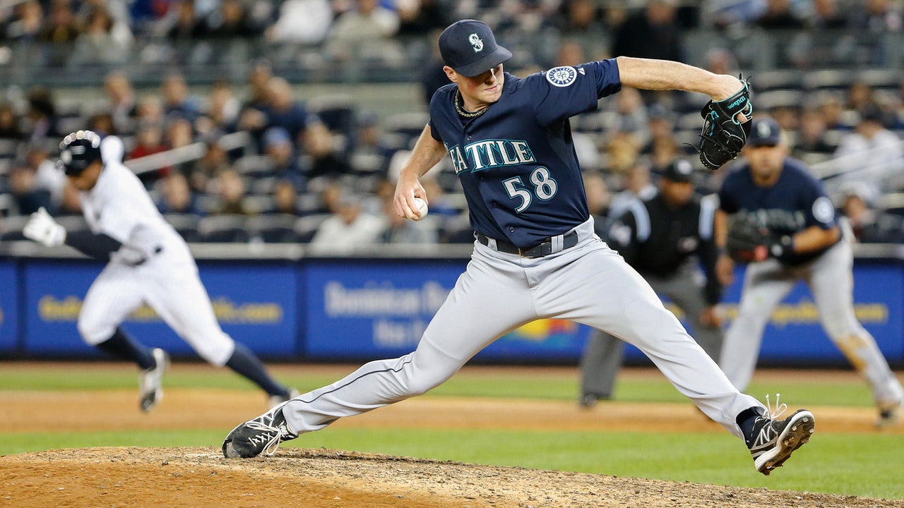 Marlins excited to add power reliever in Carter Capps